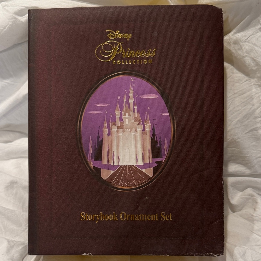 Disney Princess Storybook Ornament Set - Burgundy & Purple